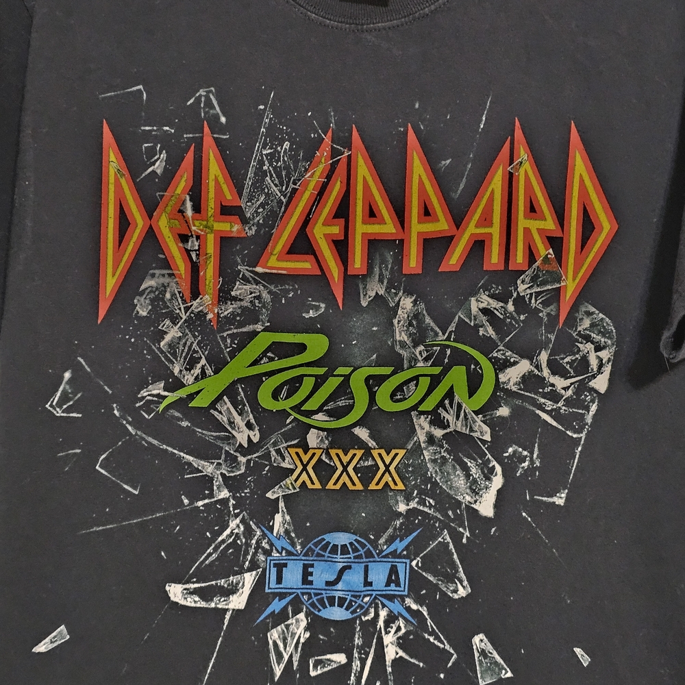 Def Leppard 2017 Tour Tee - Poison & Tesla - Size Medium - Picture 3 of 8